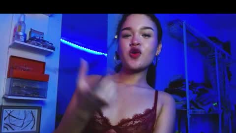 babybombom08 online show from May 16, 2026, 1:02 am