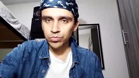 Dani  online show from January 11, 2026, 9:31 pm