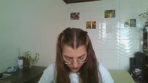 babydemon6 online show from November 9, 2025, 12:47 pm