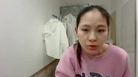 babydoll1022 online show from December 1, 2025, 4:23 pm