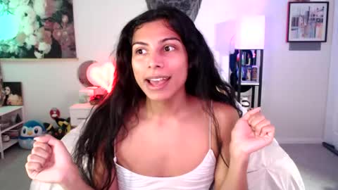 Snapshot of babyempathy chatting on October 5, 2025, 11:08 am akira online show from October 5, 2025, 11:08 am