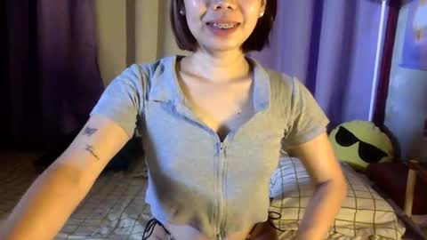 babyfox_26 online show from May 25, 2026, 1:33 am