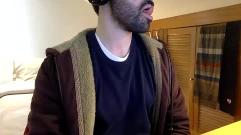 Tom A.    online show from February 4, 2025, 9:52 pm