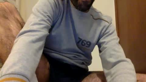 Tom A.    online show from February 14, 2025, 11:31 pm