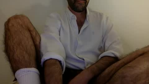 Tom A.    online show from November 3, 2025, 11:04 pm