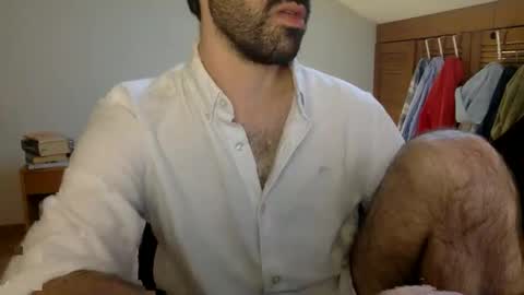 Tom A.    online show from November 9, 2025, 1:20 pm