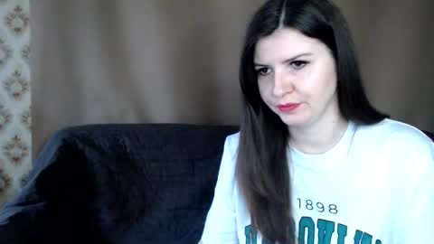 babykaten online show from October 15, 2025, 3:39 am