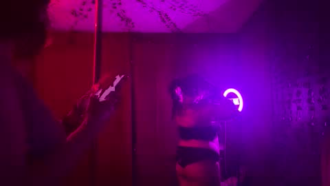 babykayxoxo5 online show from May 4, 2026, 3:02 am