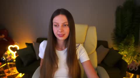 Lady Vi online show from July 11, 2026, 1:25 pm