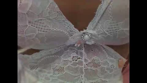 babyluna16 online show from March 7, 2026, 8:33 am