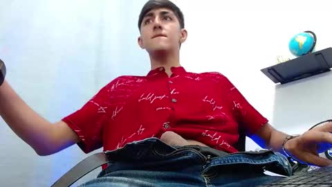 Snapshot of babymaik chatting on February 15, 2025, 9:37 pm babymaik online show from February 15, 2025, 9:37 pm
