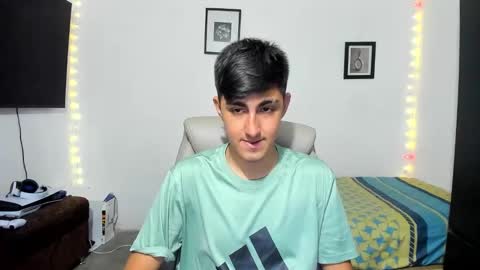 Snapshot of babymaik chatting on October 9, 2025, 9:02 pm babymaik online show from October 9, 2025, 9:02 pm