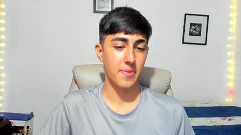 Snapshot of babymaik chatting on November 16, 2025, 5:13 am babymaik online show from November 16, 2025, 5:13 am