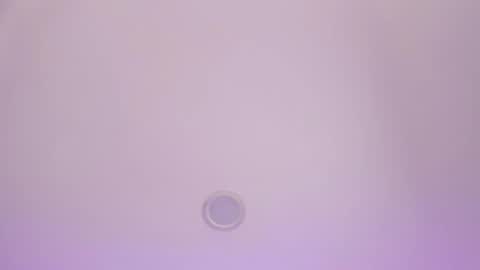    online show from November 19, 2025, 3:23 pm