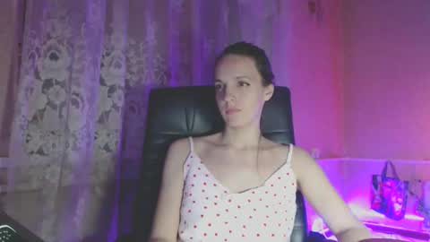 Snapshot of babymuro4ka chatting on May 7, 2026, 6:46 pm Sonya online show from May 7, 2026, 6:46 pm