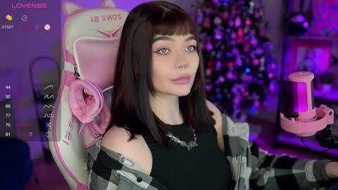 Nika online show from December 18, 2024, 10:57 pm