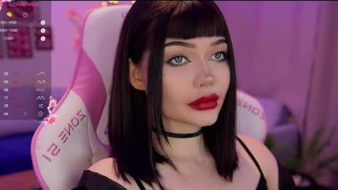 Nika online show from June 1, 2026, 8:43 pm