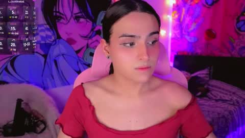 babysofix_ online show from October 5, 2025, 7:39 am