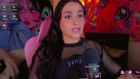 babysofix_ online show from November 11, 2025, 11:05 pm