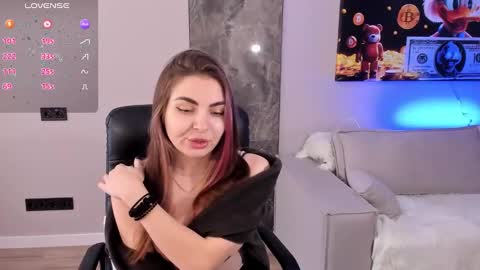 Snapshot of babyy_doll chatting on December 16, 2024, 8:09 am JOIN FAN CLUB TO GET MY CONTENT FOR FREE online show from December 16, 2024, 8:09 am