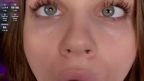 Snapshot of babyyli chatting on January 10, 2025, 6:17 pm Chloe online show from January 10, 2025, 6:17 pm