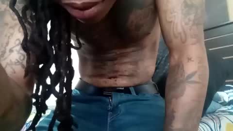 Snapshot of bad_dawgg chatting on January 12, 2025, 1:58 pm rastafaria online show from January 12, 2025, 1:58 pm