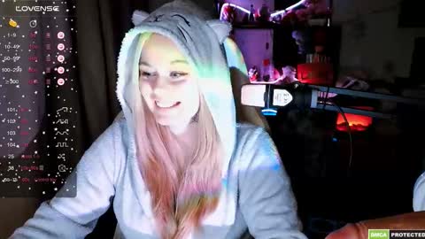 Snapshot of bad_girl009 chatting on February 23, 2026, 5:21 pm Lin online show from February 23, 2026, 5:21 pm