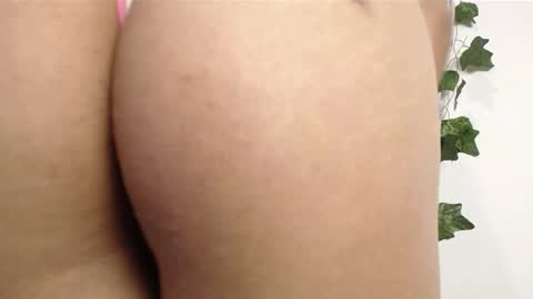 Snapshot of bad_girl_2003 chatting on February 20, 2025, 5:01 am Angeles online show from February 20, 2025, 5:01 am