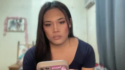 AMARA - FOLLOW ME AND THUMBS UP online show from April 10, 2026, 5:01 am