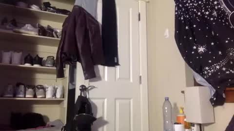 Snapshot of badbarbiebaby chatting on December 2, 2024, 12:52 am badbarbiebaby online show from December 2, 2024, 12:52 am