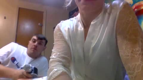 Snapshot of badbitch520 chatting on February 20, 2026, 2:19 am Badbitch520 online show from February 20, 2026, 2:19 am