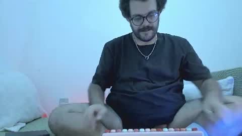 Baddaddybrazil online show from July 14, 2026, 2:23 pm