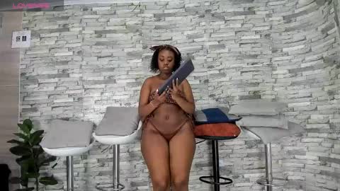 candy and dayan online show from December 19, 2025, 11:06 am