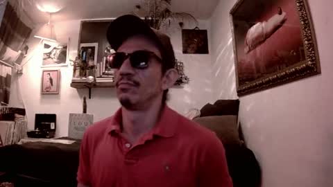 Mexican livin Off the Wall online show from March 29, 2026, 3:39 am