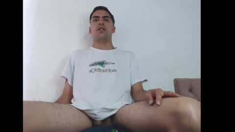Juan Help us reach 100 likes online show from January 13, 2025, 4:08 pm