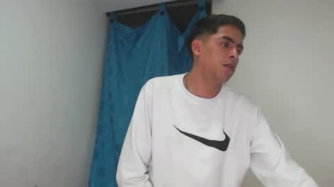 Juan Help us reach 100 likes online show from January 21, 2025, 3:59 am
