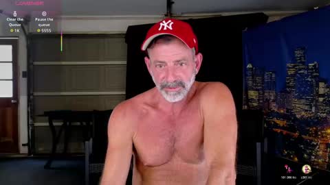 Silver online show from April 14, 2026, 5:19 pm