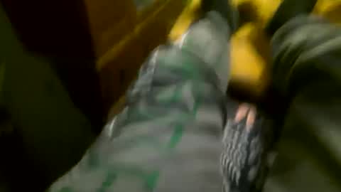 Snapshot of bagalan chatting on December 23, 2024, 2:35 am Carlos online show from December 23, 2024, 2:35 am