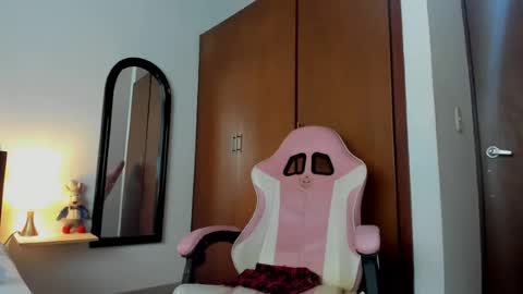 sandra online show from June 22, 2026, 2:36 pm