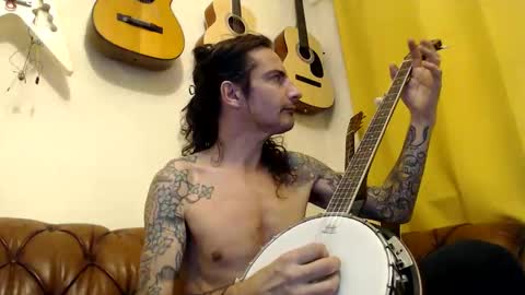 Bailey online show from November 13, 2025, 1:59 am