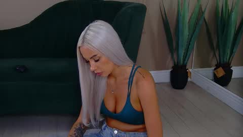 Snapshot of bailey_rush chatting on September 11, 2025, 1:11 pm bailey_rush online show from September 11, 2025, 1:11 pm