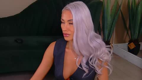 Snapshot of bailey_rush chatting on September 20, 2025, 1:23 pm bailey_rush online show from September 20, 2025, 1:23 pm