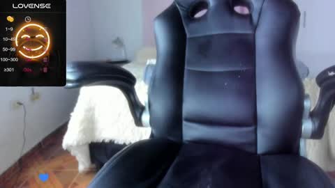 IM BAILEY online show from February 17, 2025, 11:20 pm