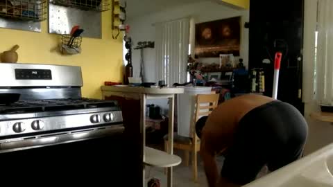 baileyballshere online show from November 27, 2025, 8:44 pm