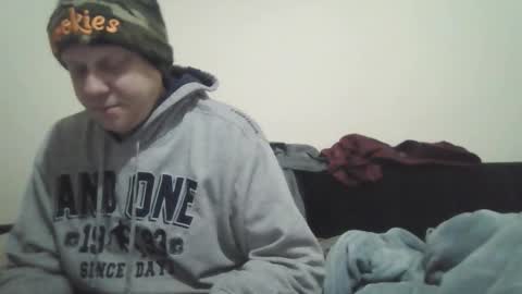 Snapshot of ballzrockwell chatting on October 22, 2025, 12:38 pm ballzrockwell online show from October 22, 2025, 12:38 pm