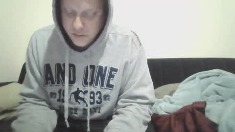 Snapshot of ballzrockwell chatting on November 13, 2025, 12:04 pm ballzrockwell online show from November 13, 2025, 12:04 pm