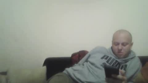 Snapshot of ballzrockwell chatting on November 19, 2025, 7:14 pm ballzrockwell online show from November 19, 2025, 7:14 pm