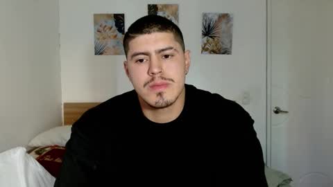 Snapshot of baltazardupont chatting on December 31, 2024, 12:15 pm Andres - online show from December 31, 2024, 12:15 pm