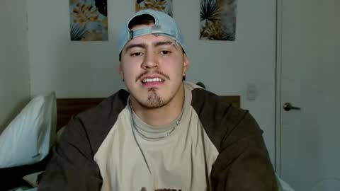 Snapshot of baltazardupont chatting on January 3, 2025, 2:51 pm Andres - online show from January 3, 2025, 2:51 pm