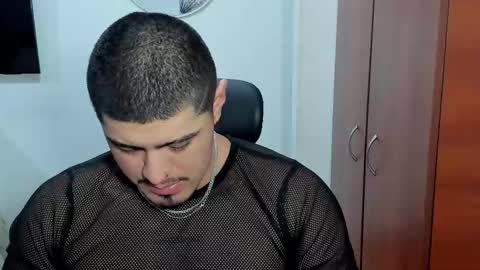 Snapshot of baltazardupont chatting on October 28, 2025, 2:15 am Andres - online show from October 28, 2025, 2:15 am